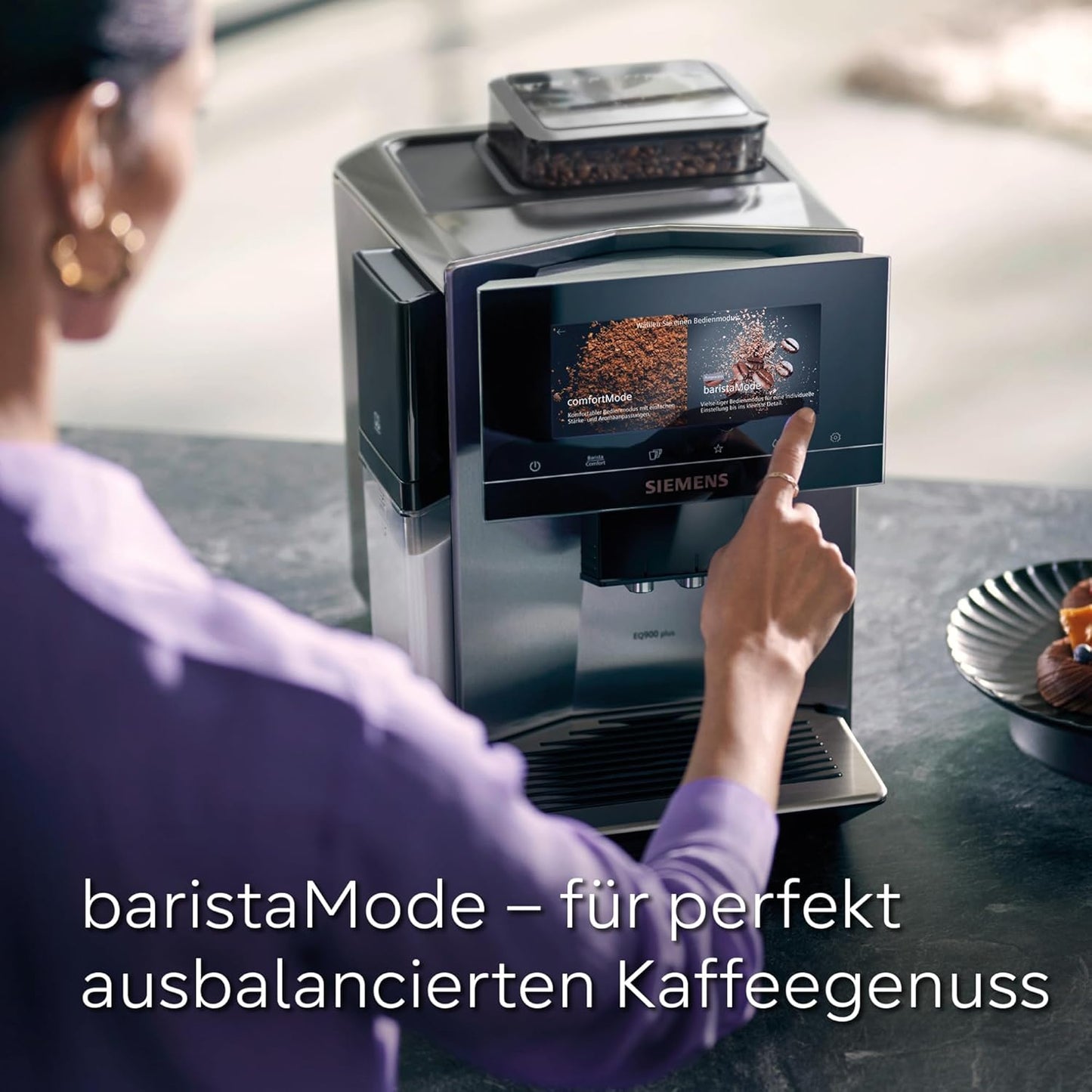 SIEMENS Macchina da caffè automatica EQ900 plus TQ903DZ3