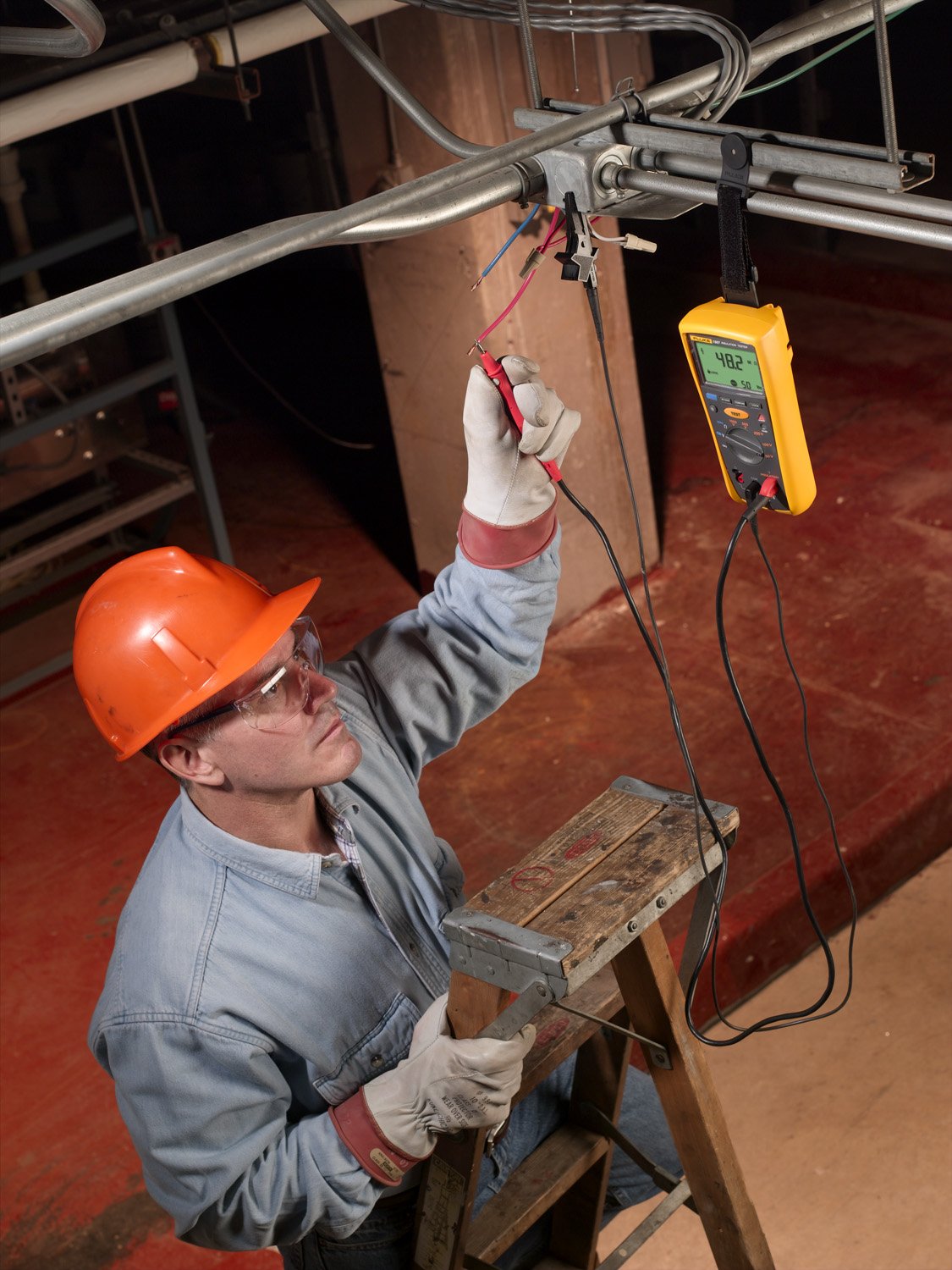 Tester per il test di resistenza d'isolamento Fluke 1507 insulation tester