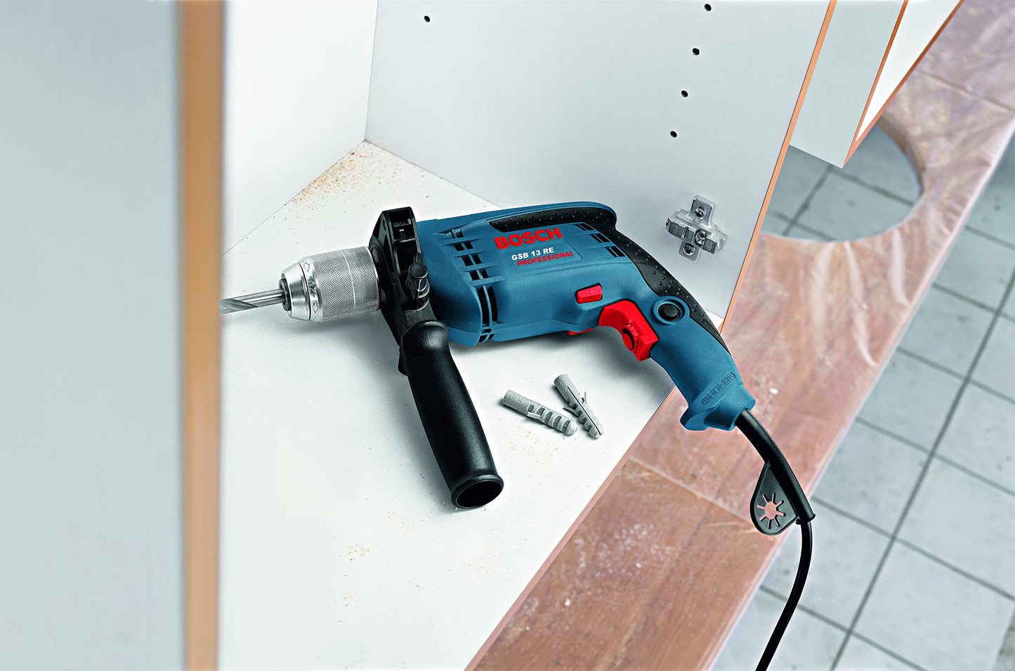 Bosch Professional Trapano con percussione GSB 13 RE (Motore da 600 Watt, incl. asta di profondità 210 mm, mandrino autoserrante 13 mm)